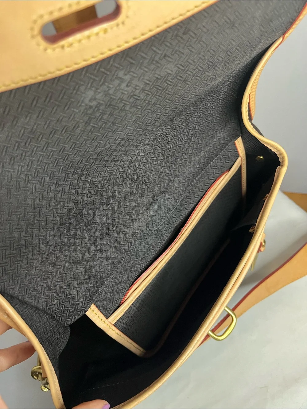 Vintage Dooney and Bourke Black Crossbody Bag with Tan Trim